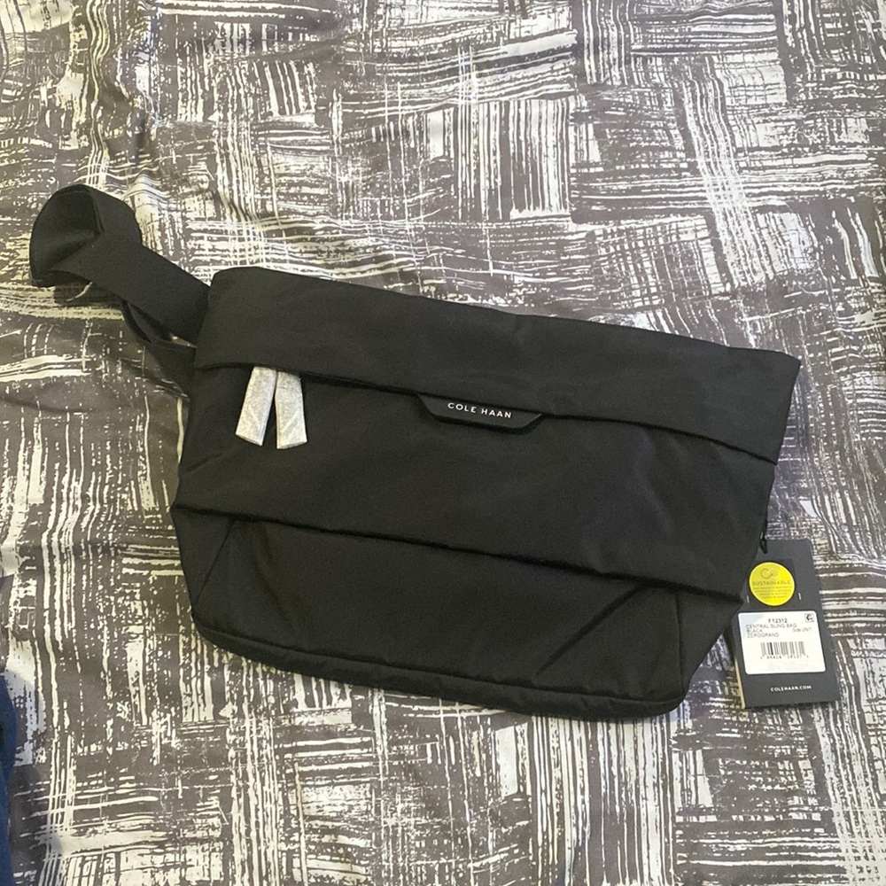Central Sling Bag Black Zerogrand Cole haan